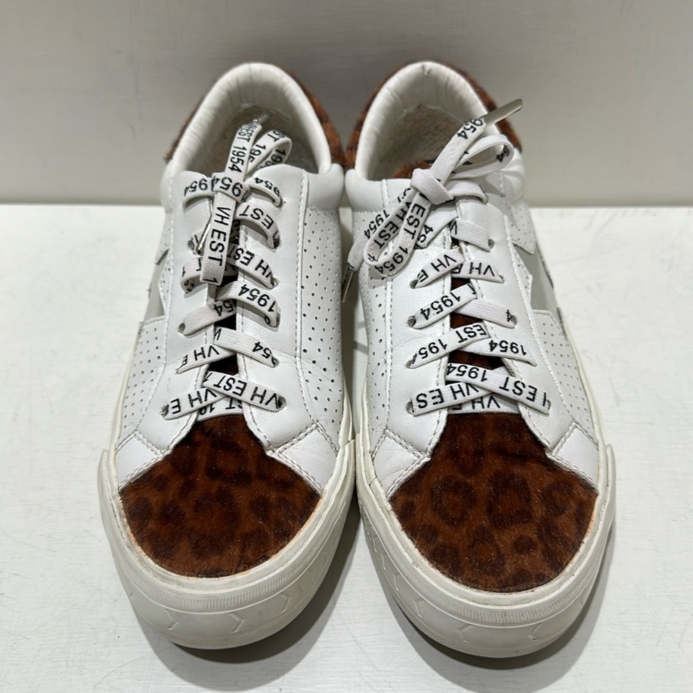 VINTAGE HAVANA “Grande” White Leather/ Leopard Skin Sneakers (Sz: 5.5)